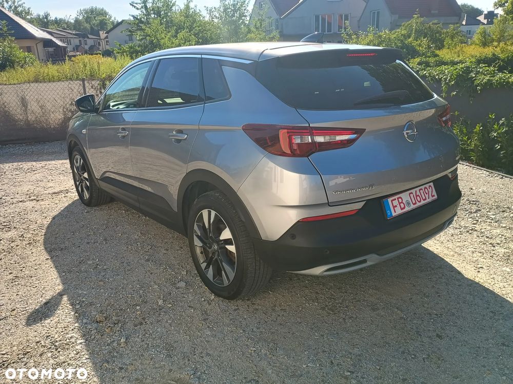 Opel Grandland X 1.2 Start/Stop Business Elegance - 5