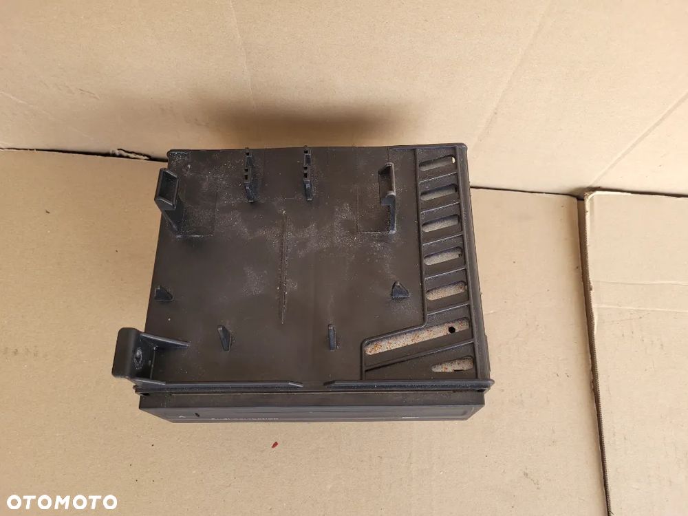 AUDI A4 A6 Q7 CZYTNIK NAWIGACJA DVD 4E0919887D - 2