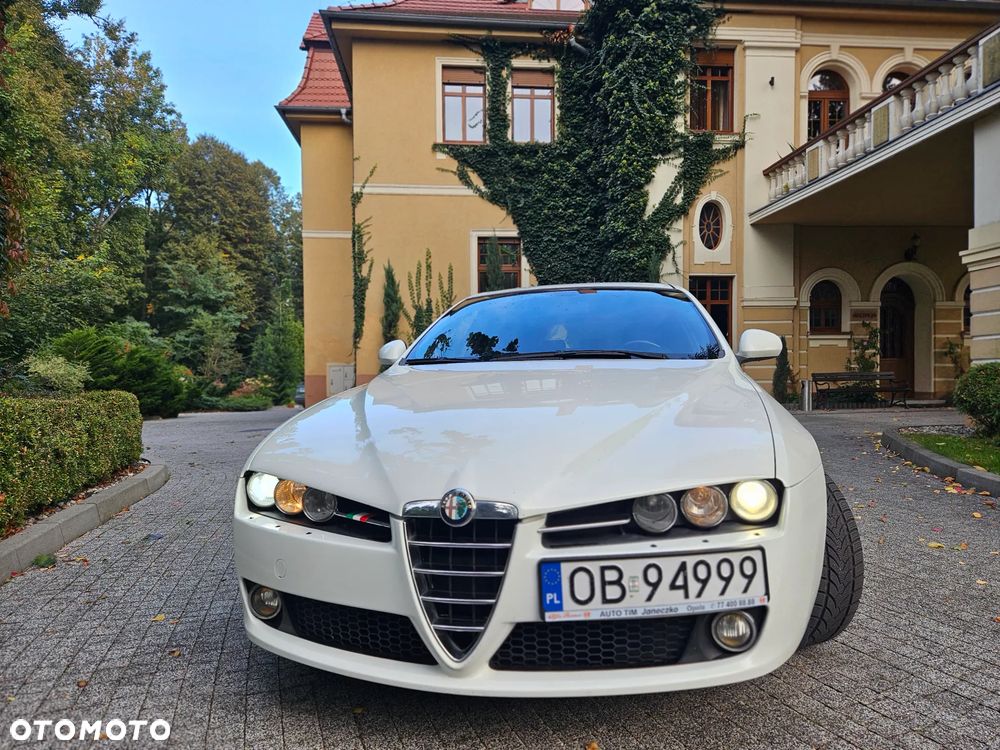 Alfa Romeo 159 2011 photo 4