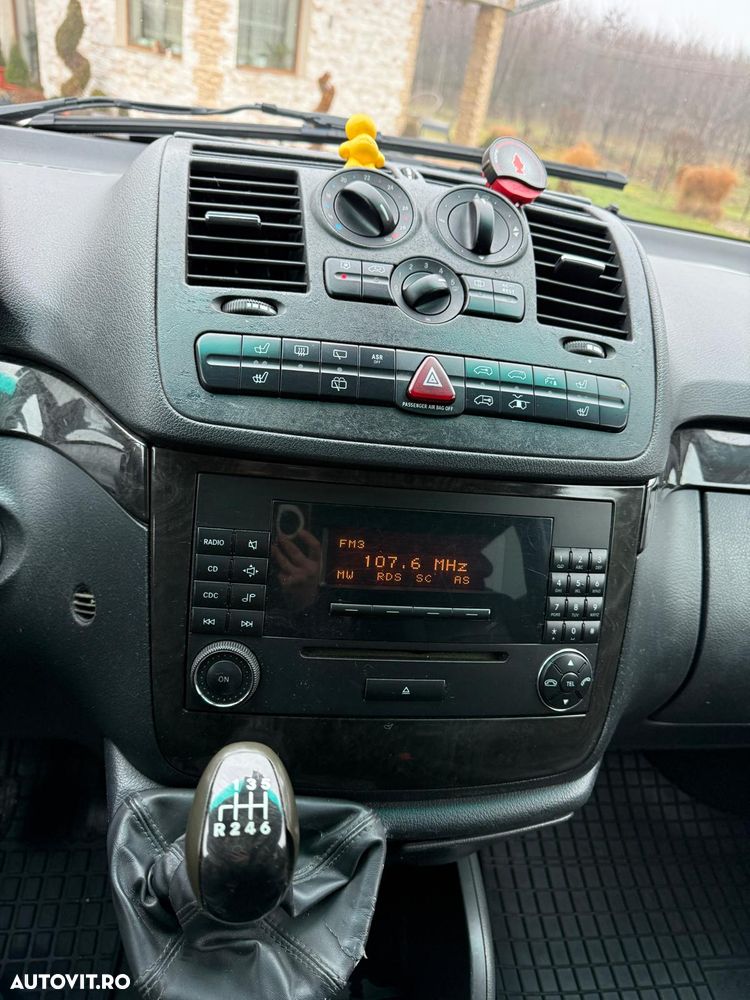 Mercedes-Benz Viano - 26