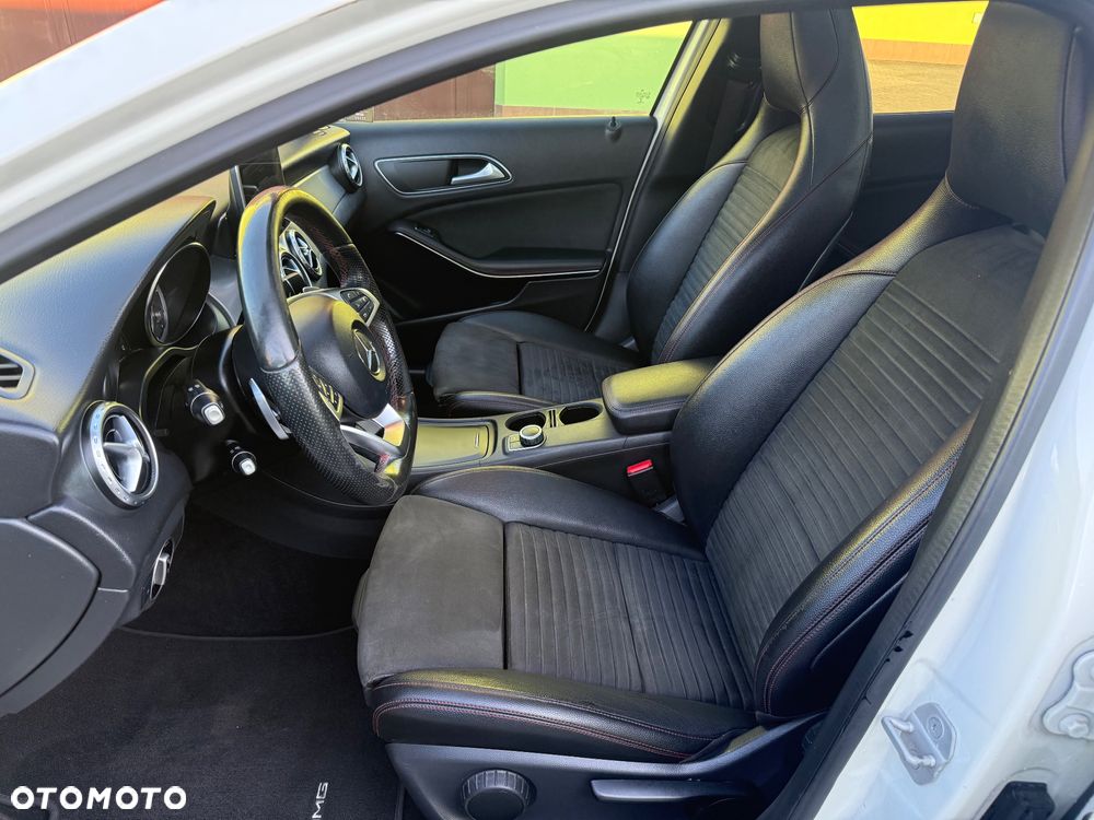 Mercedes-Benz GLA 200 (CDI) d 7G-DCT AMG Line - 16