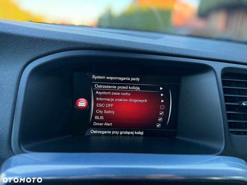 Volvo V60 D4 Ocean Race - 22