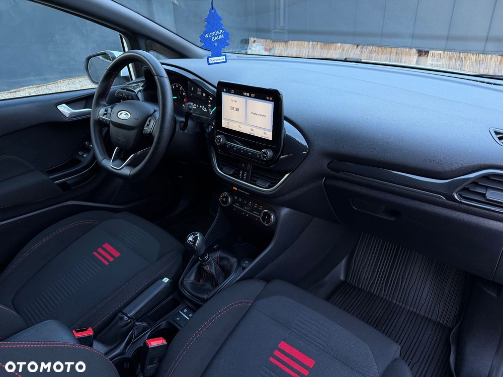 Ford Fiesta 1.0 EcoBoost S&S ST-LINE X - 32