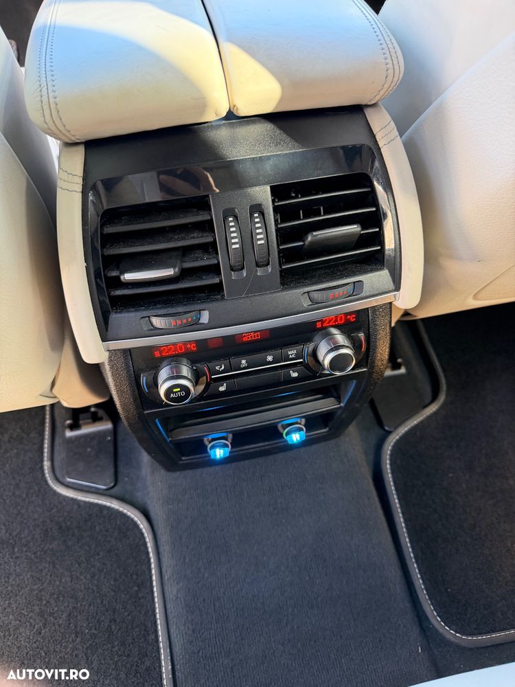 BMW X5 xDrive40d - 26