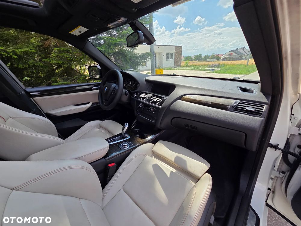 BMW X3 28i xDrive - 17