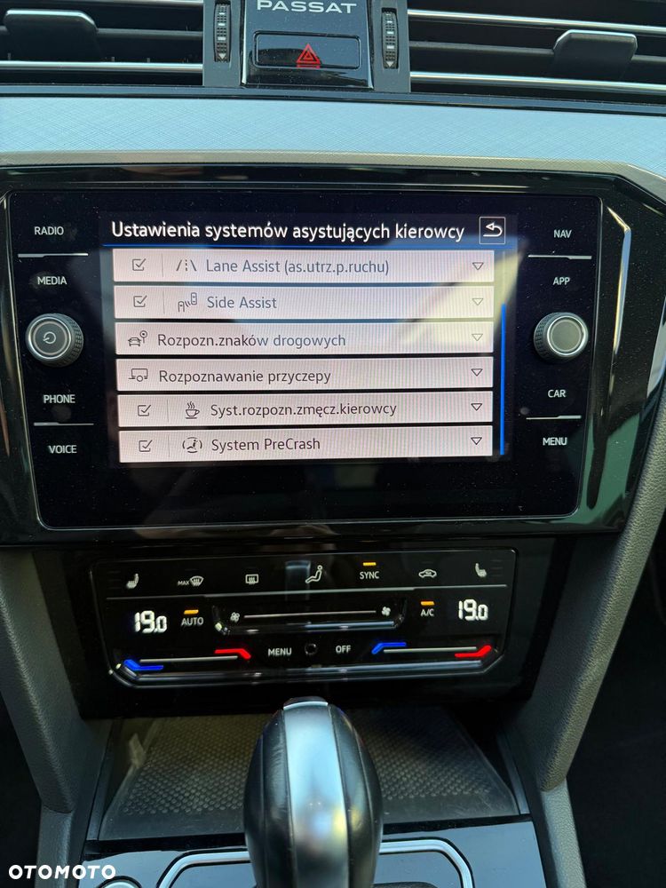 Volkswagen Passat Variant ver-2-0-tdi-bluemotion-technology-dsg-comfortline - 21