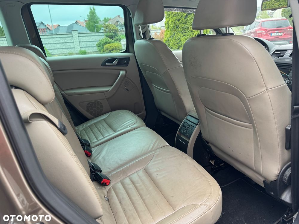 Skoda Yeti 2.0 TDI 4x4 Elegance PLUS EDITION - 12