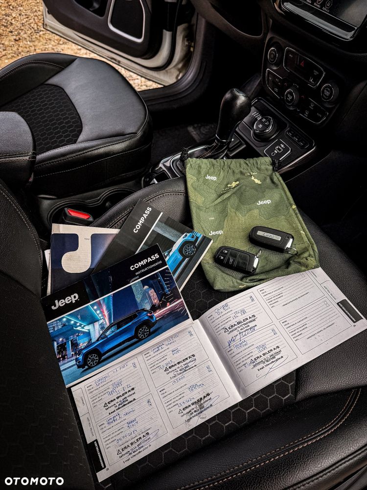 Jeep Compass 1.3 T4 4xe Automatik Limited - 8