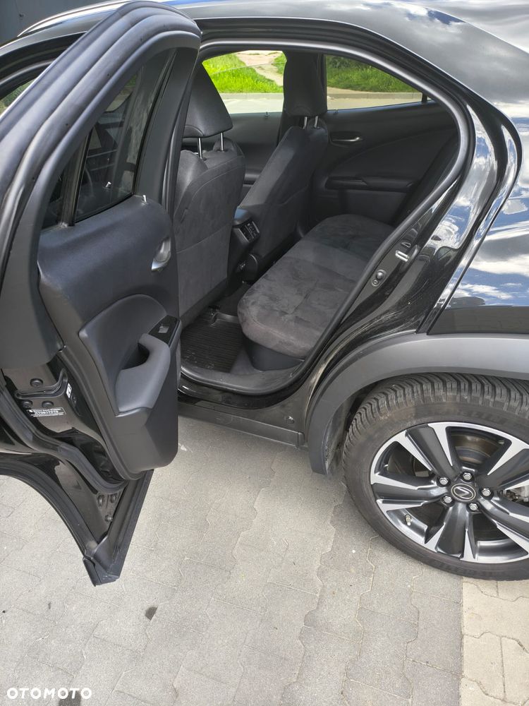 Lexus UX 200 GPF Business Edition 2WD - 7