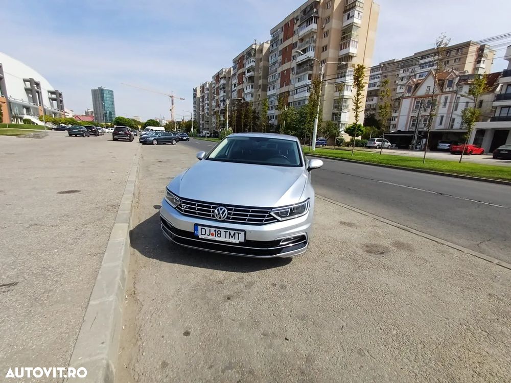 Volkswagen Passat - 4