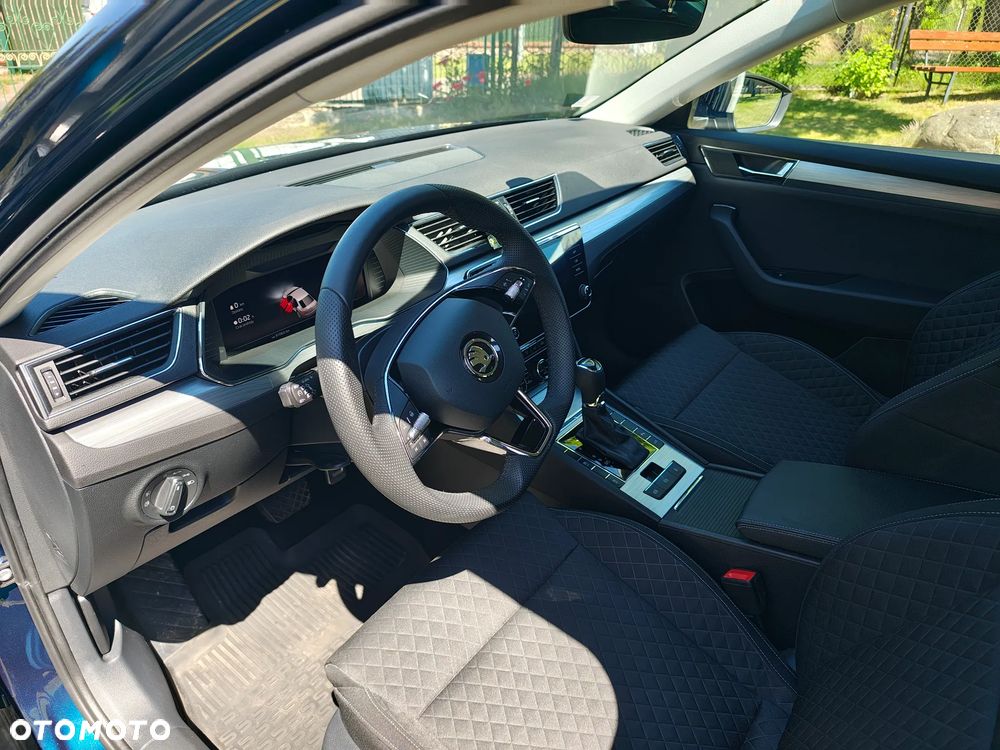Skoda Superb 2.0 TSI Ambition DSG - 8