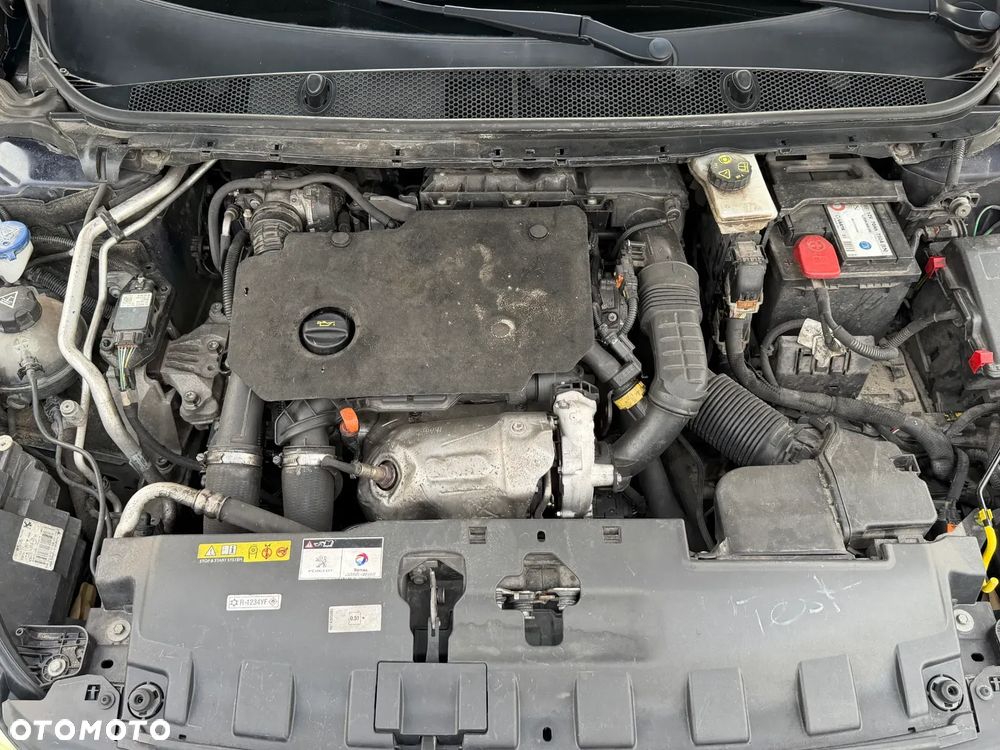 Peugeot 308 BlueHDi FAP 130 Stop & Start Allure - 30