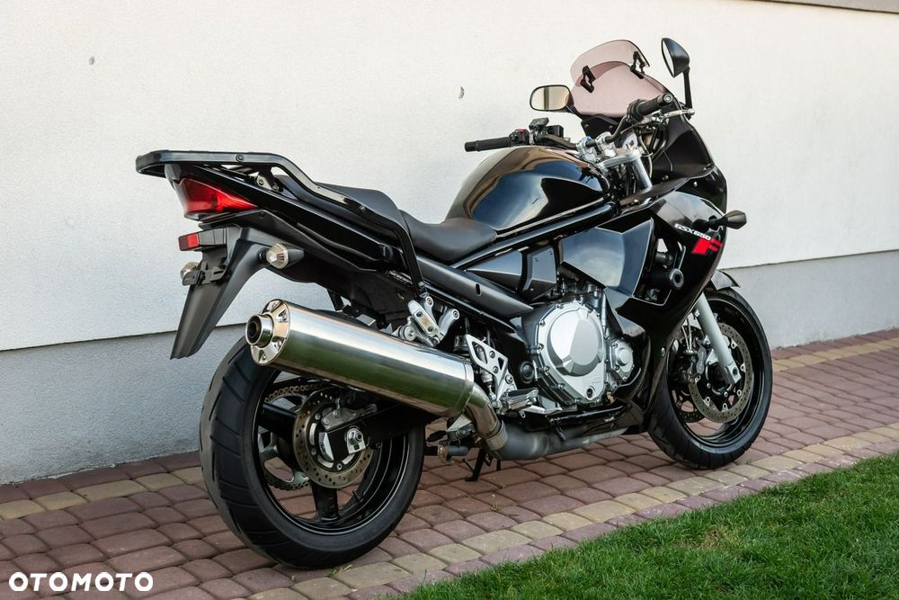 Suzuki GSX - 4