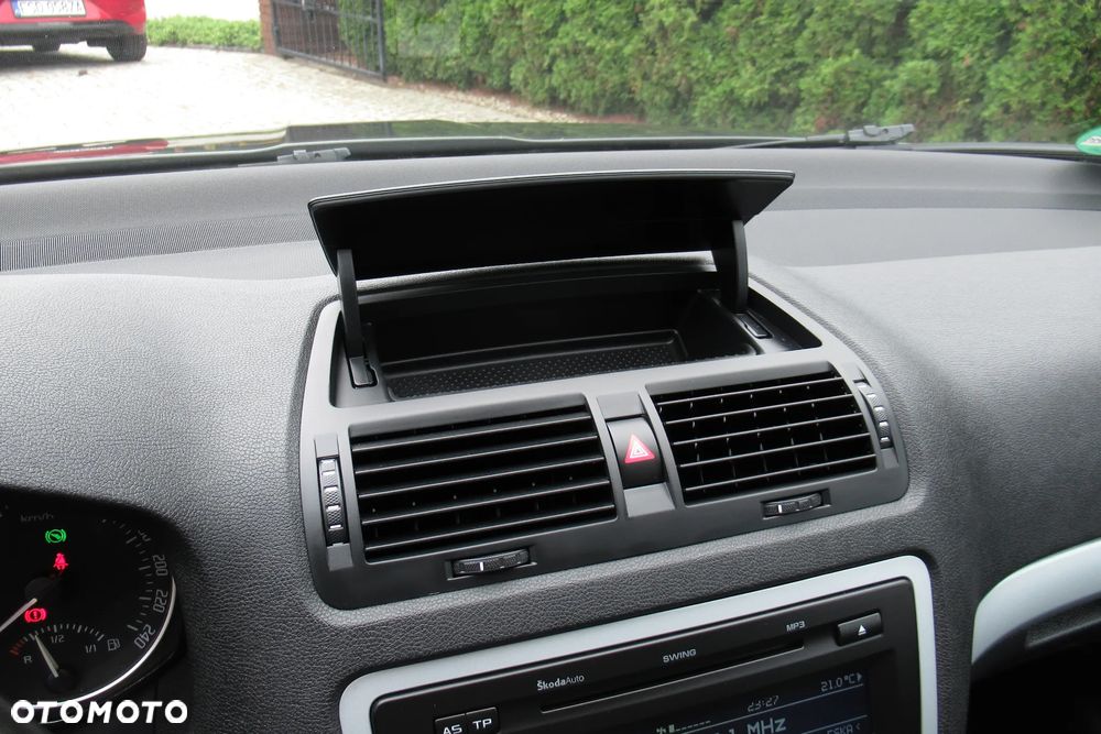 Skoda Octavia - 25