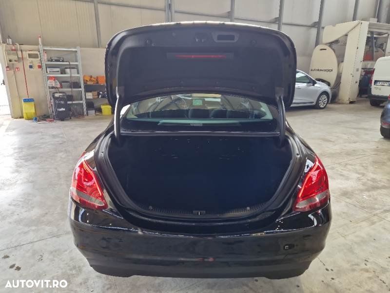 Mercedes-Benz C 180 d 9G-TRONIC - 15