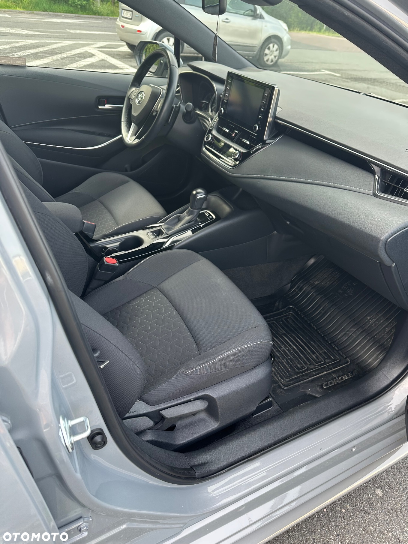 Toyota Corolla 2.0 Hybrid Comfort - 10