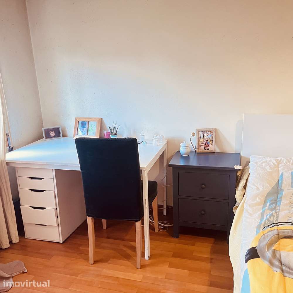 Quarto com suite em apartamento T2 - Grande imagem: 4/7