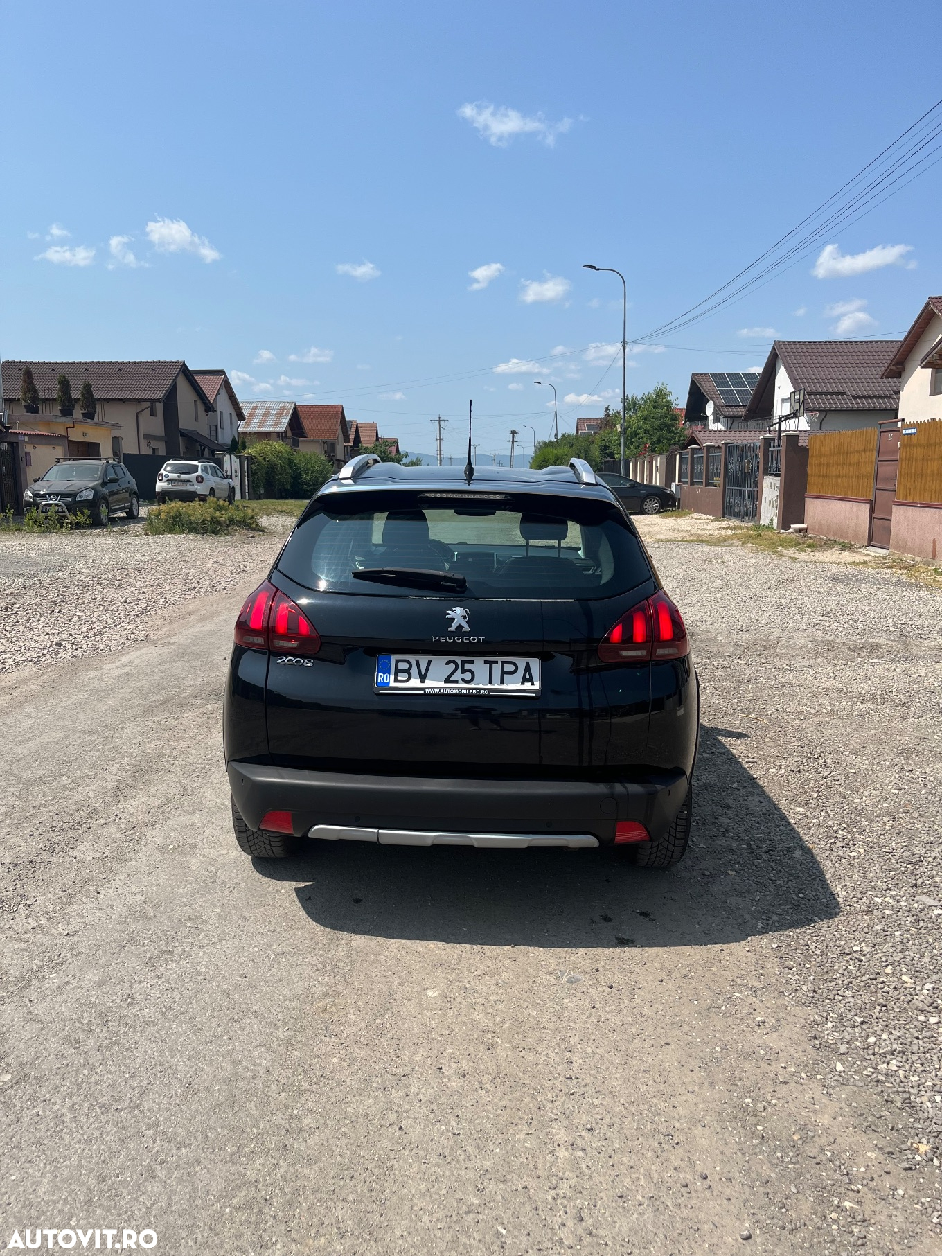Peugeot 2008 1.2 L PureTech STT Active - 6