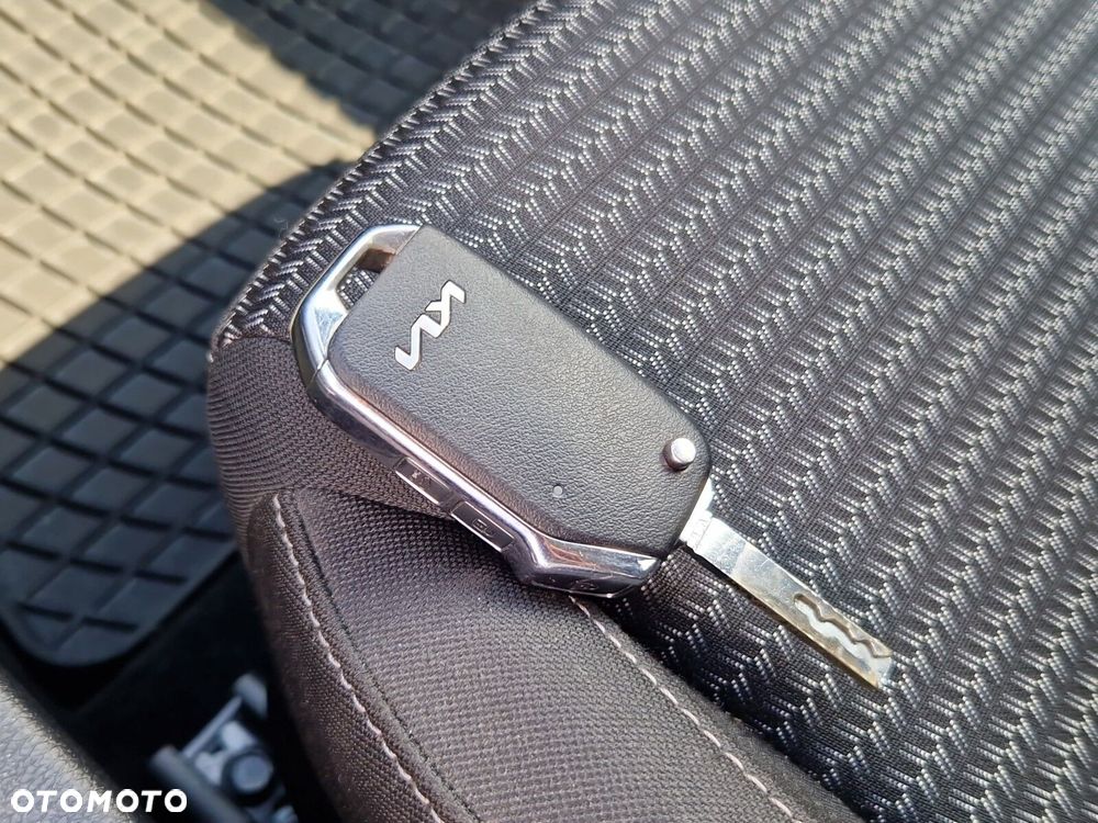 Kia Ceed 1.5 T-GDI M - 26
