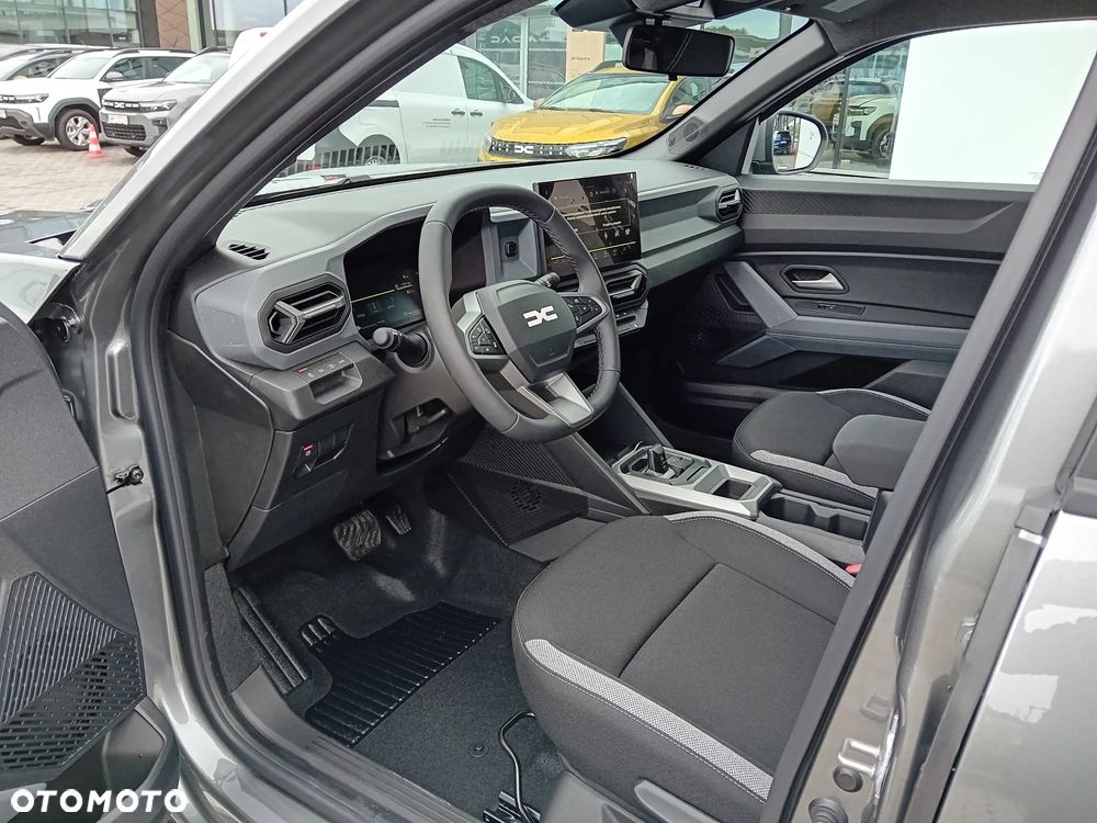 Dacia Duster 1.8 Full Hybrid 155 Journey MMT - 14