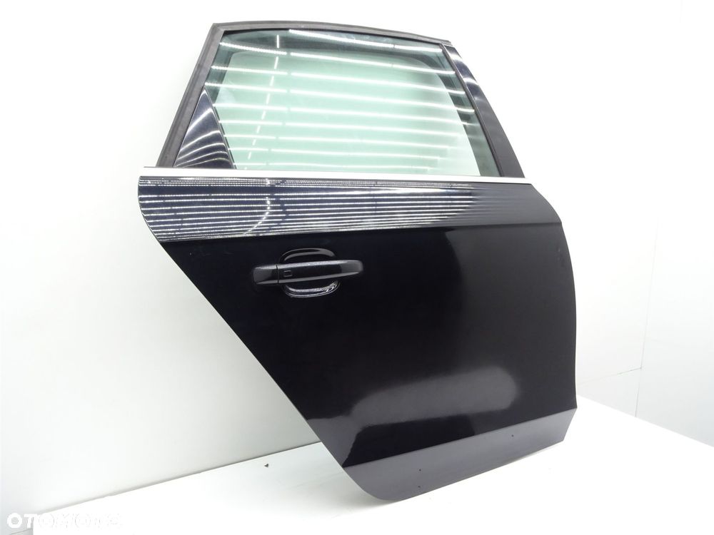 Drzwi prawy tył tylne czarne lz9y 8k5833052d audi a4 b8 - 2