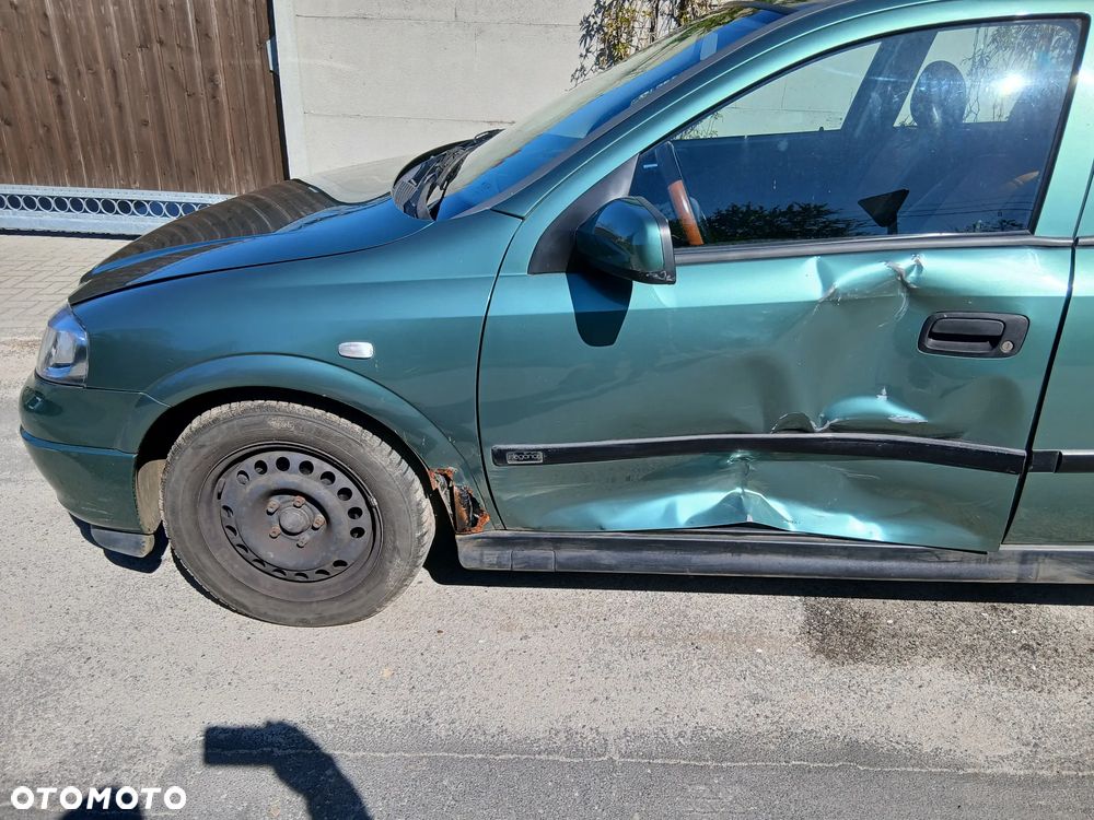 Opel Astra - 9