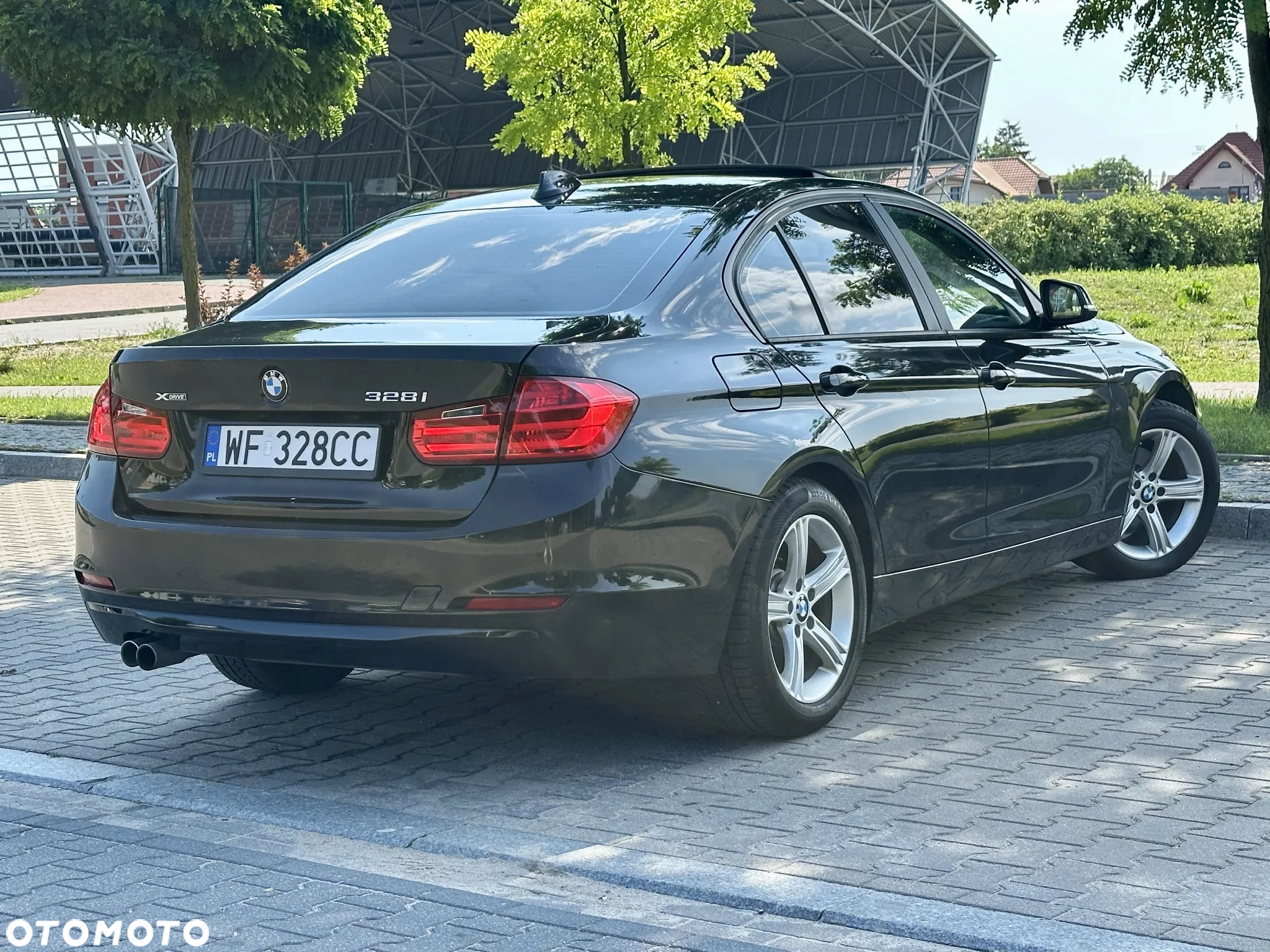 BMW Seria 3 328i xDrive Luxury Line - 15