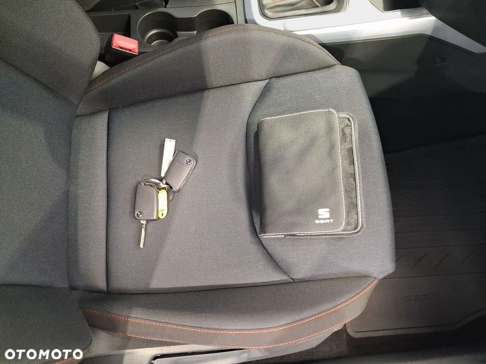 Seat Arona - 24