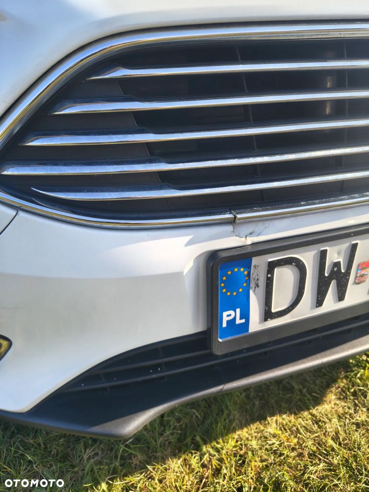 Ford Focus 2.0 TDCi Titanium ASS - 6