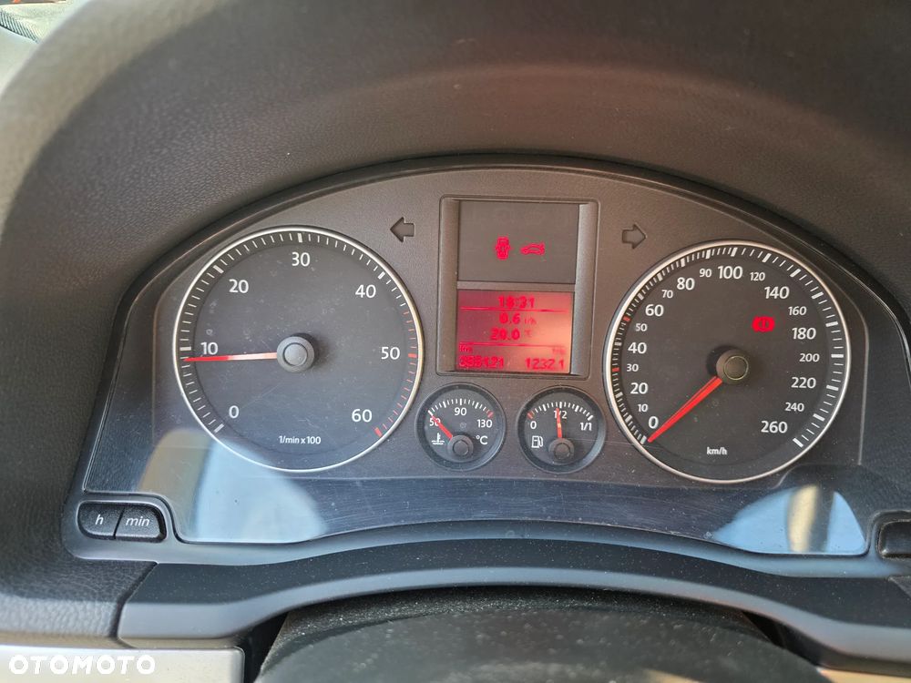 Volkswagen Golf 1.9 TDI Trendline - 21