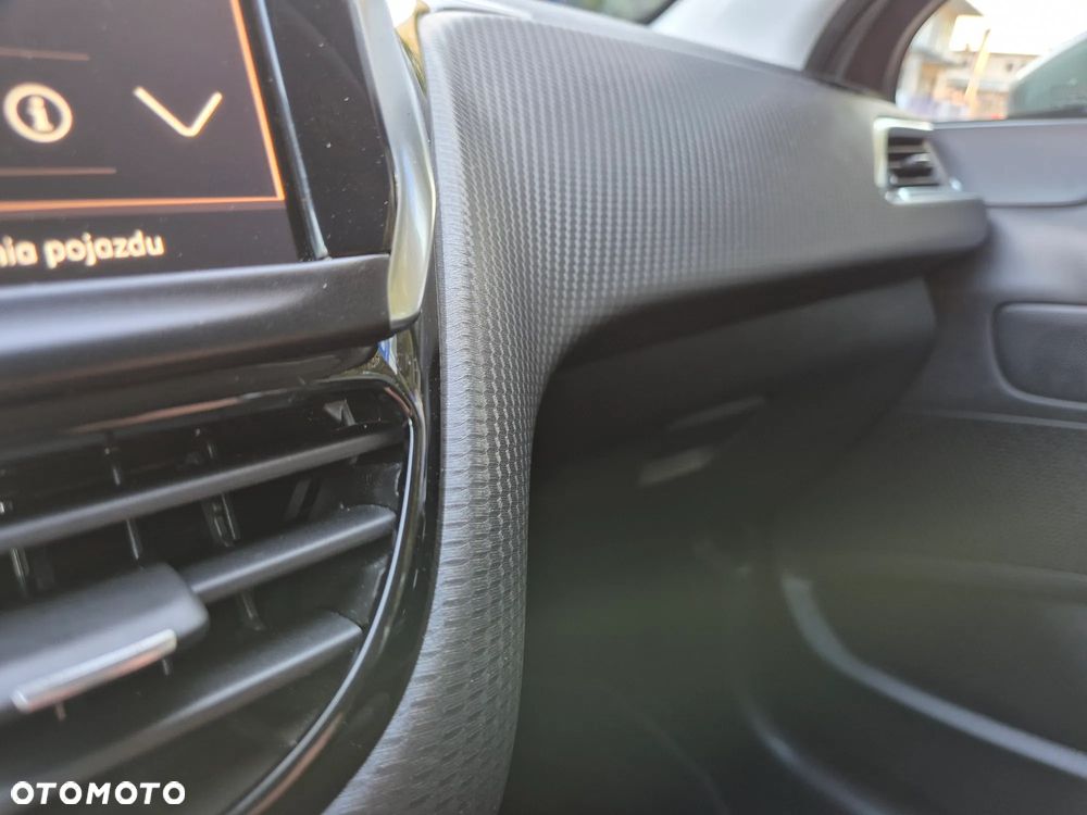 Peugeot 2008 PureTech 110 Stop&Start Crossway - 28