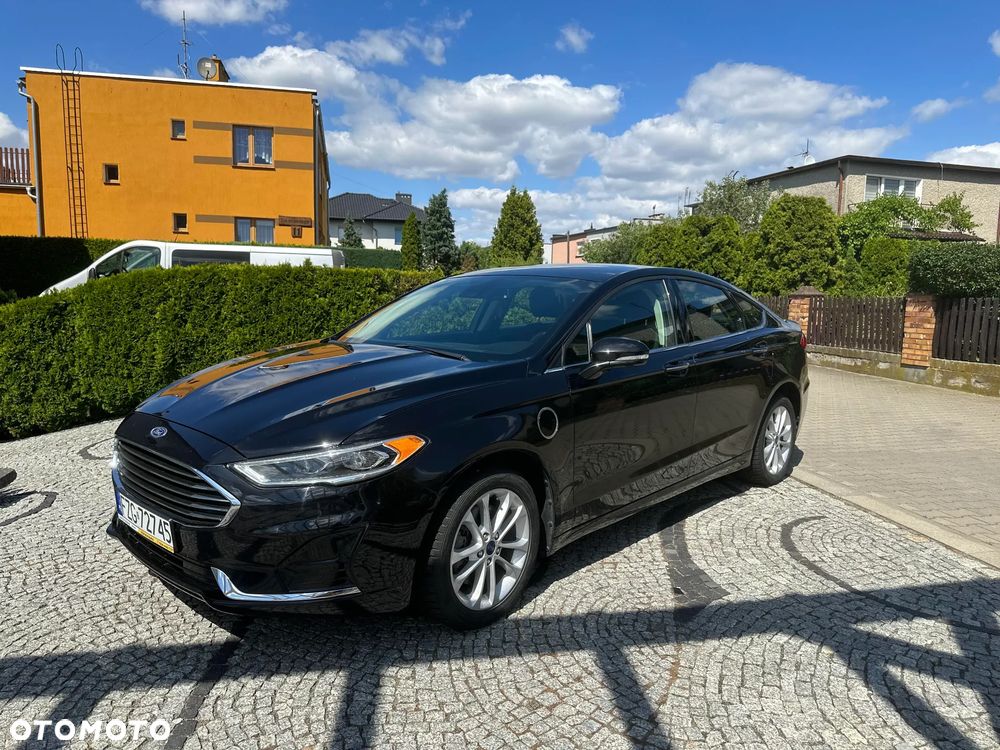 Ford Mondeo 2.0 Hybrid Titanium - 3