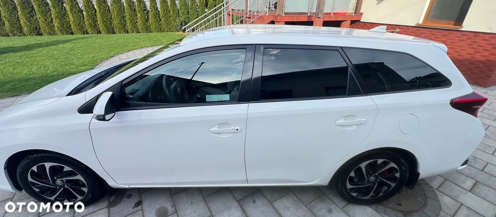 Toyota Auris 1.6 Active - 6
