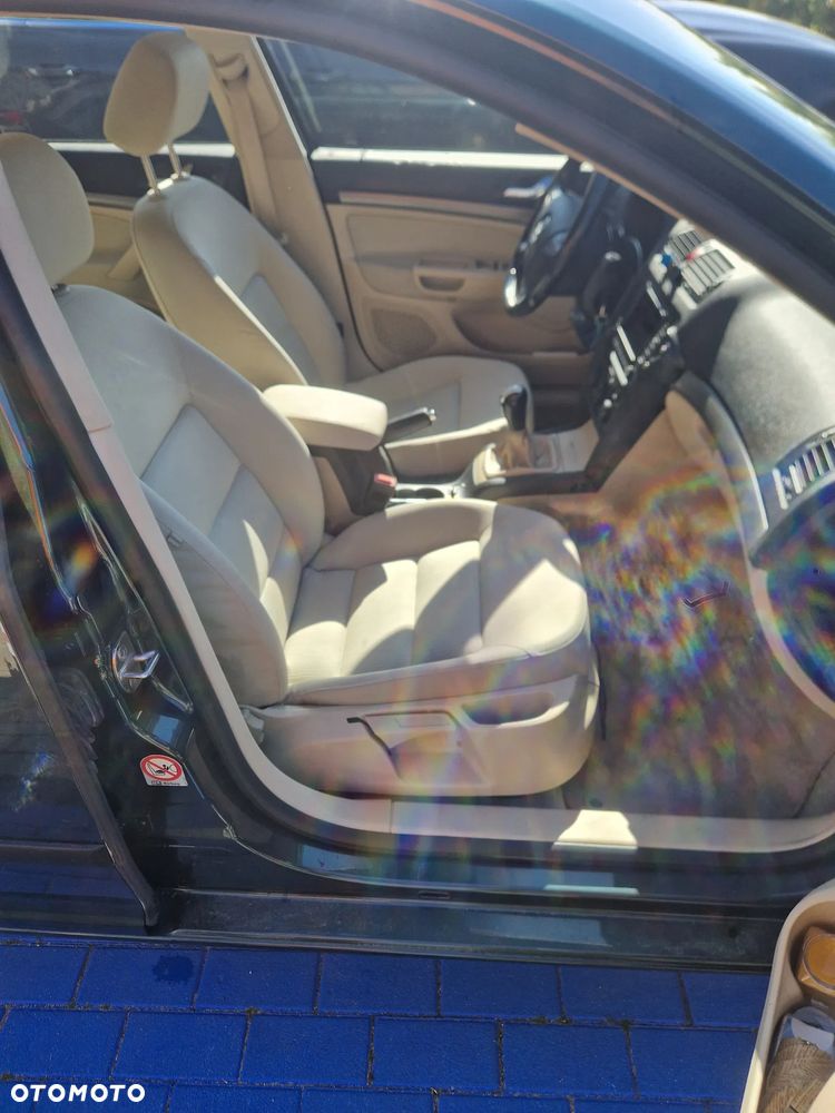 Skoda Octavia 2.0 TDI Elegance - 36