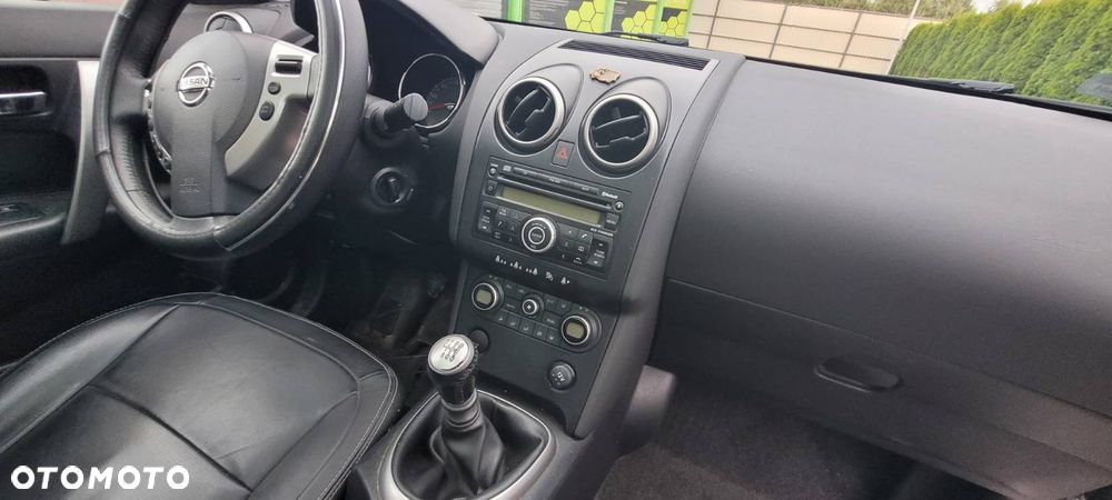 Nissan Qashqai 2.0 dCi Tekna - 6