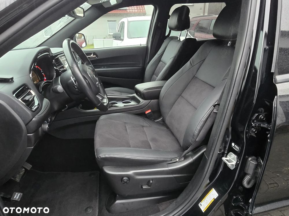 Dodge Durango - 10