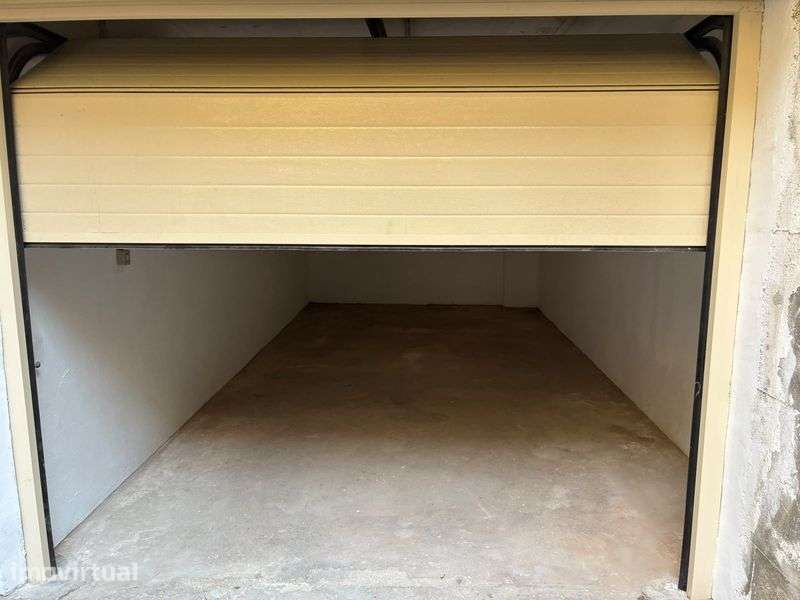 Venda de duas Garagens - Grande imagem: 2/4