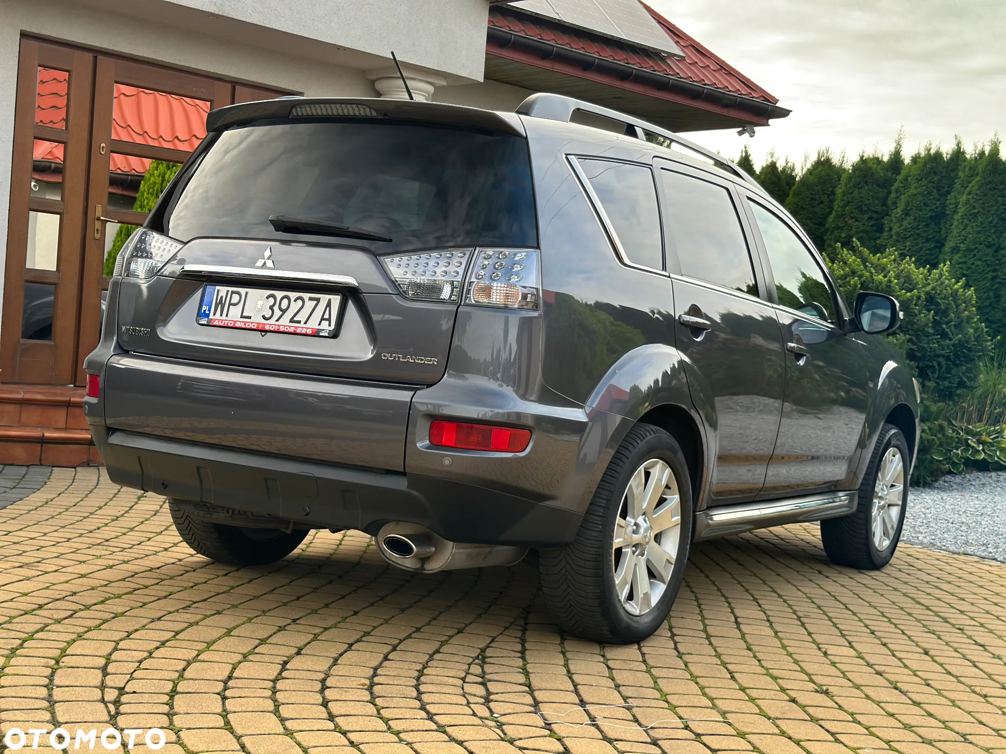 Mitsubishi Outlander - 36