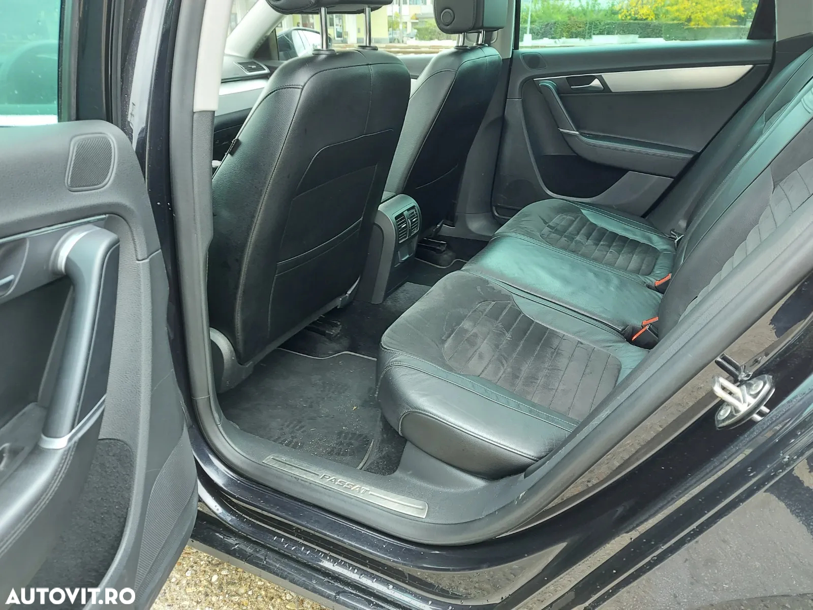 Volkswagen Passat 2.0 TDI Highline - 27