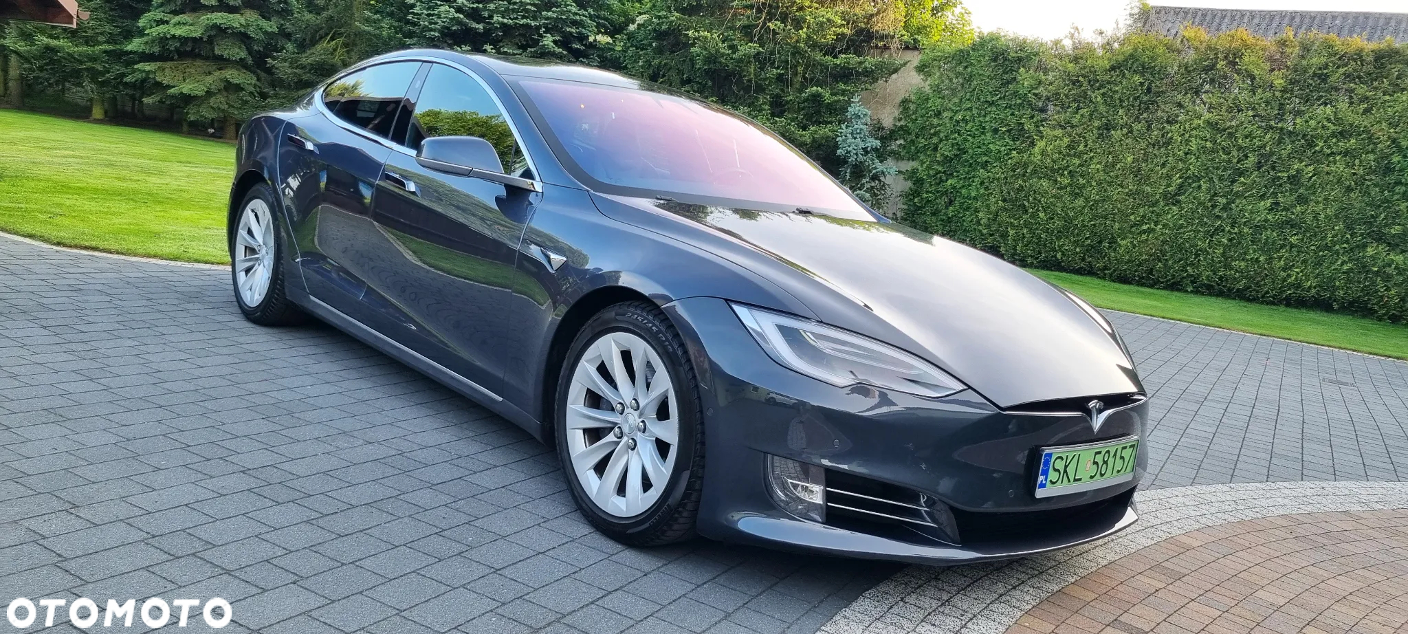 Tesla Model S Long Range Plus - 7