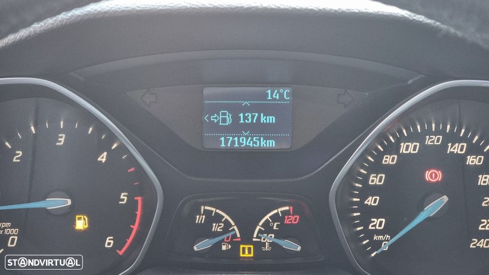 Ford Focus SW 1.6 TDCi Titanium Best - 23