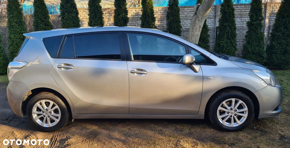 Toyota Verso 1.6 Luna EU5 - 3