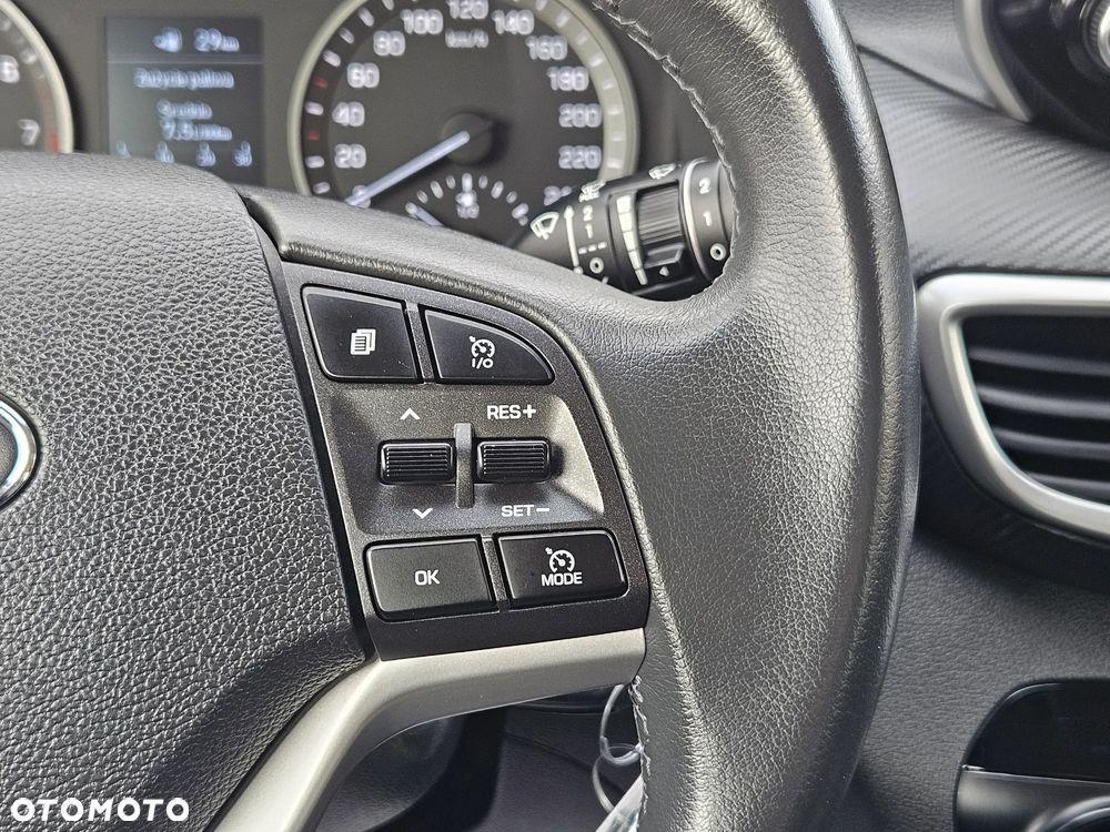 Hyundai Tucson 1.6 GDI BlueDrive Style 2WD - 27