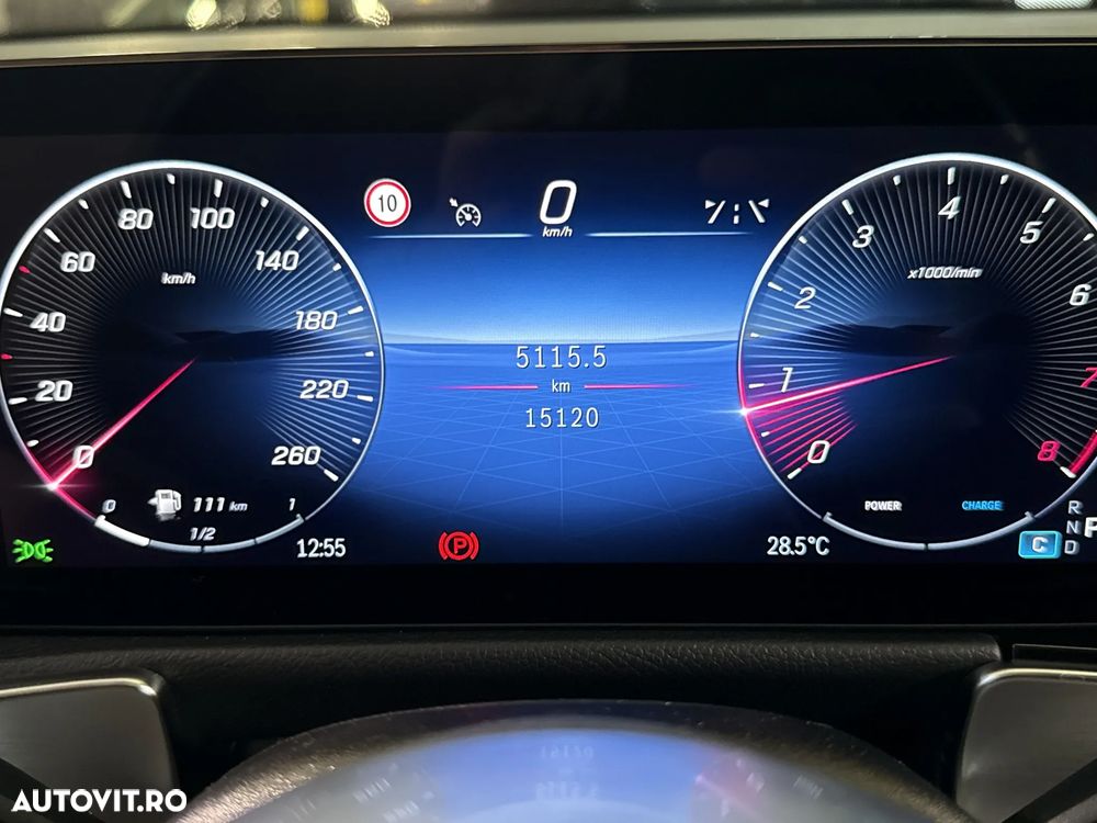 MERCEDES-BENZ GLB 2025 — imagine 11