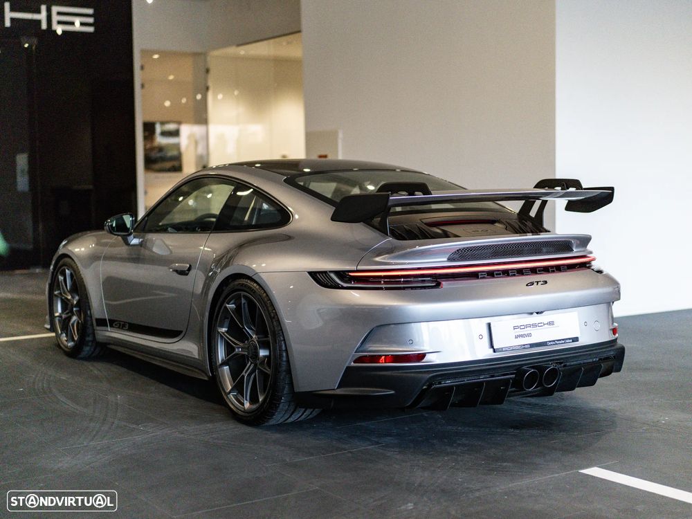 Porsche 911 (992) GT3 PDK - 8