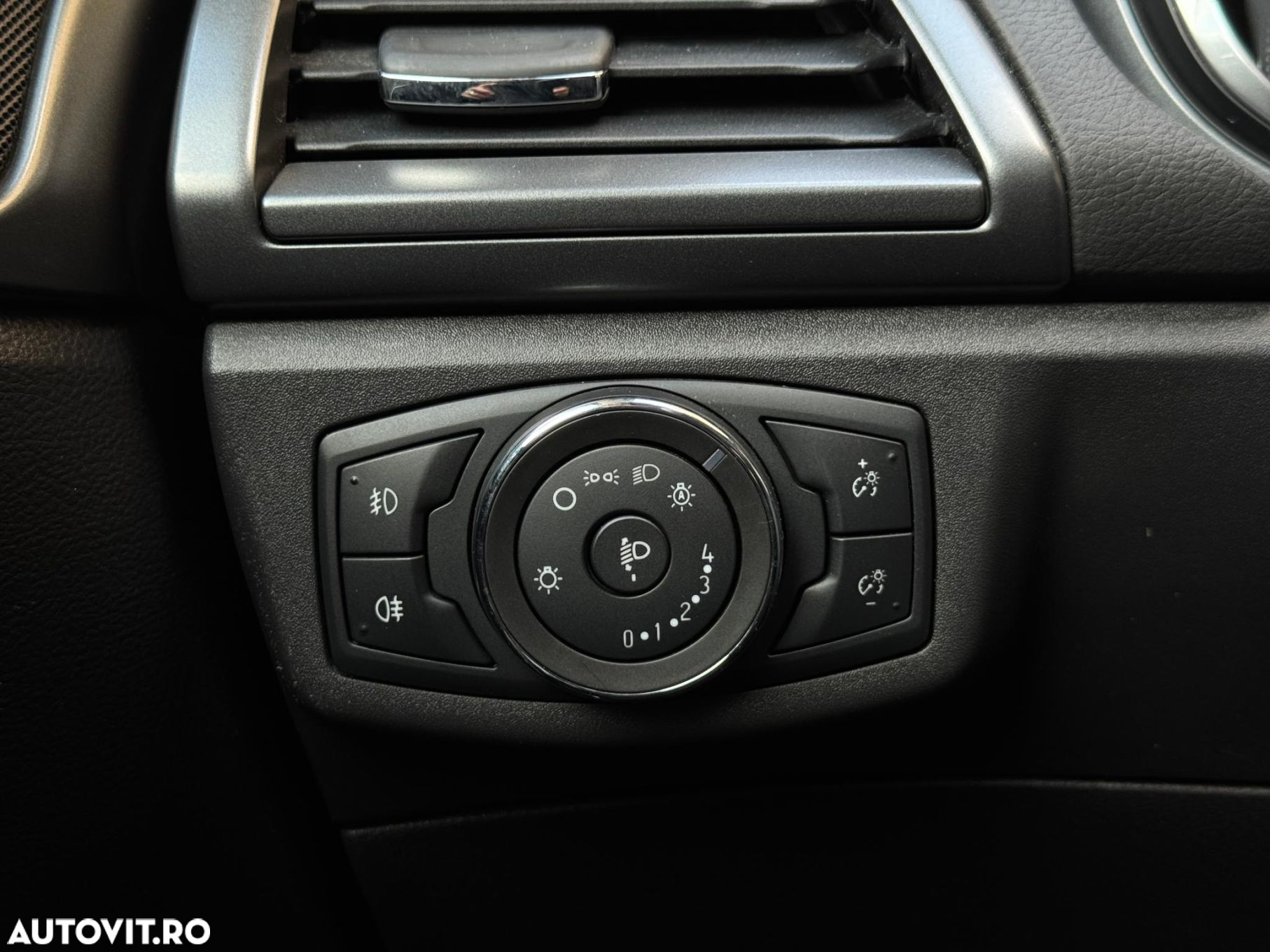 Ford Mondeo - 16