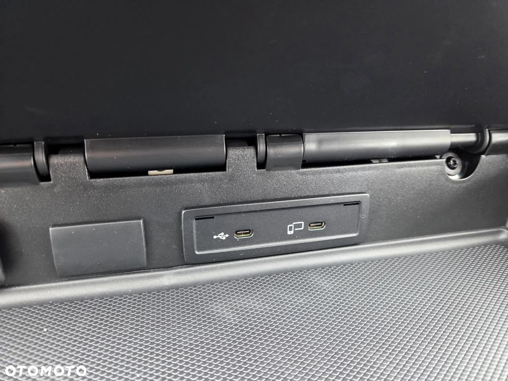 Mercedes-Benz Sprinter - 37