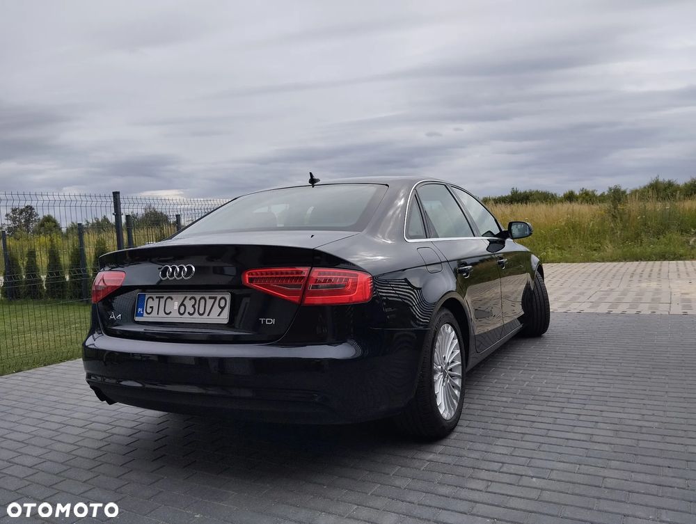 Audi A4 Limousine 2.0 TDI DPF S line Sportpaket - 3