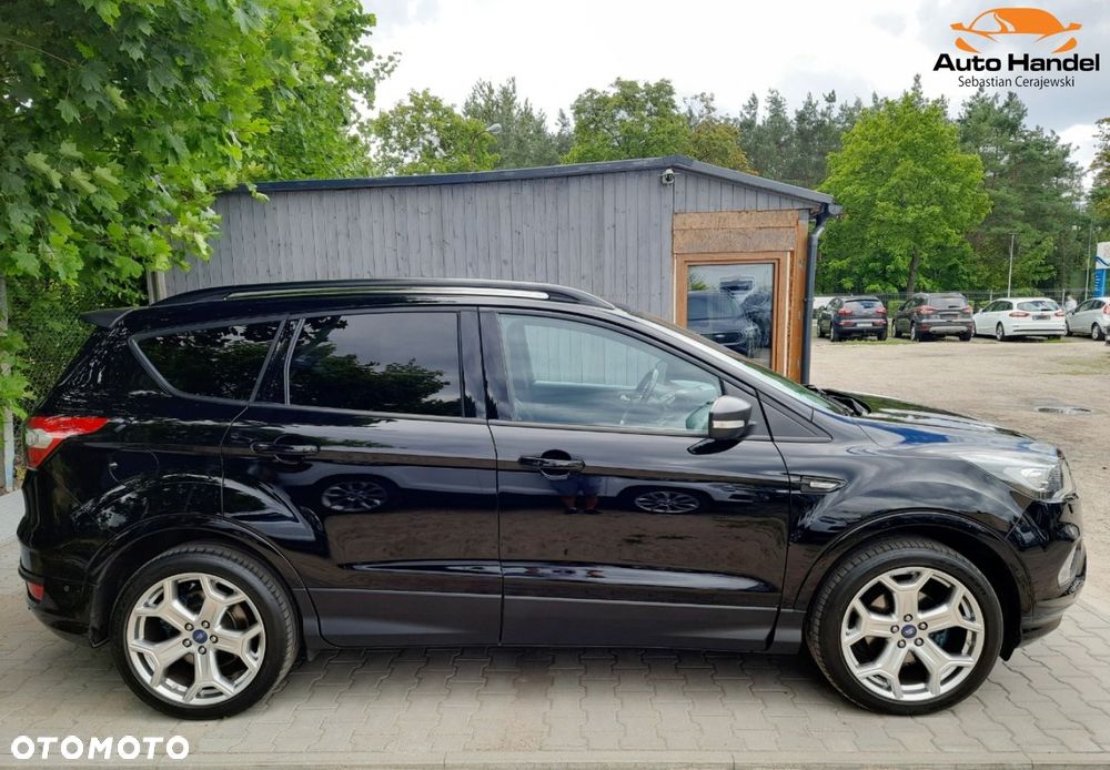 Ford Kuga 1.5 EcoBoost 2x4 ST-Line - 13