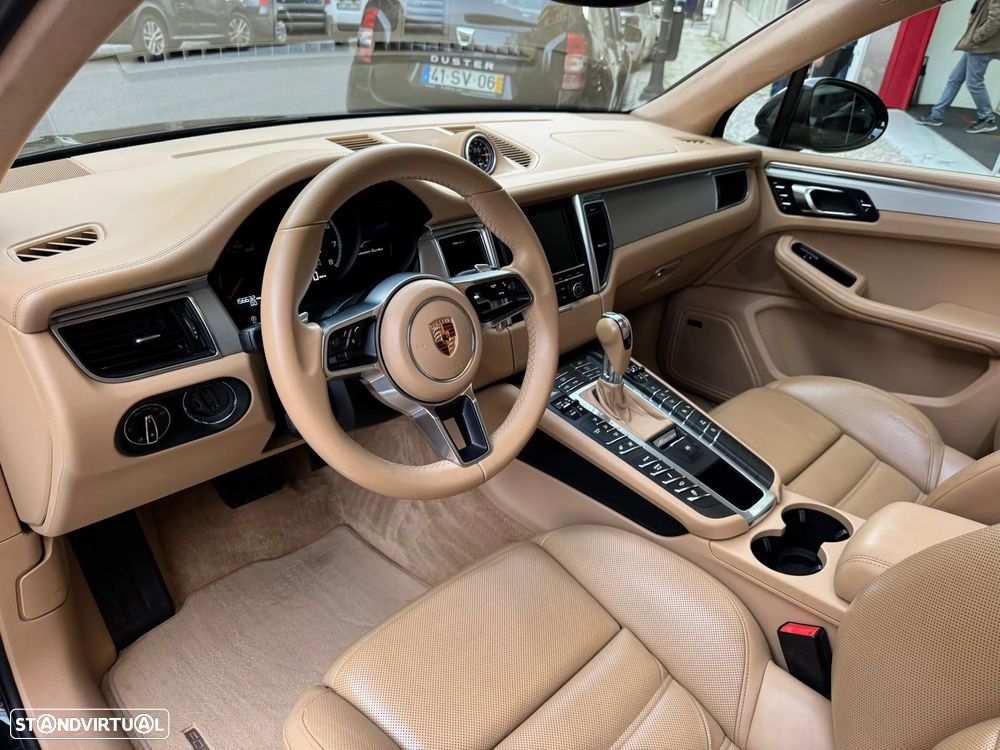 Porsche Macan Turbo PDK - 2